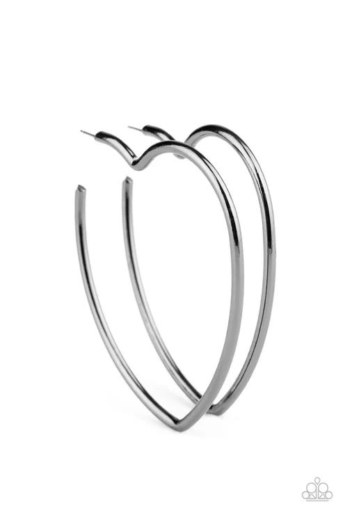 Paparazzi ♥ Heartbreaker Hustle - Black ♥ Earrings