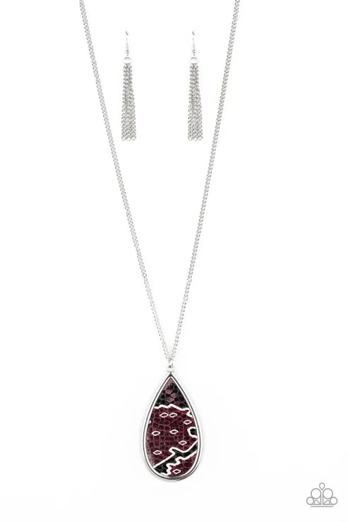 Paparazzi ♥ Artificial Animal - Purple ♥ Necklace