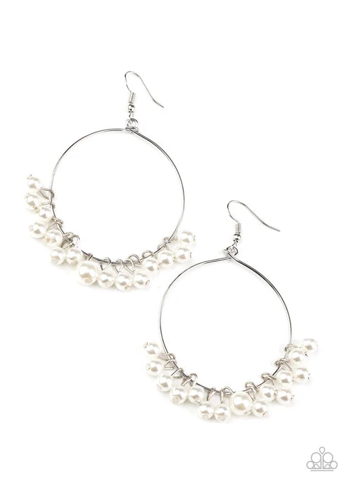 Paparazzi ♥ Things Are Looking UPSCALE - White ♥ Earrings