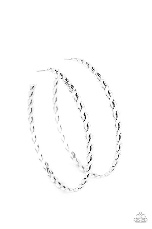 Paparazzi ♥ Infinite Twist - Silver ♥ Earrings