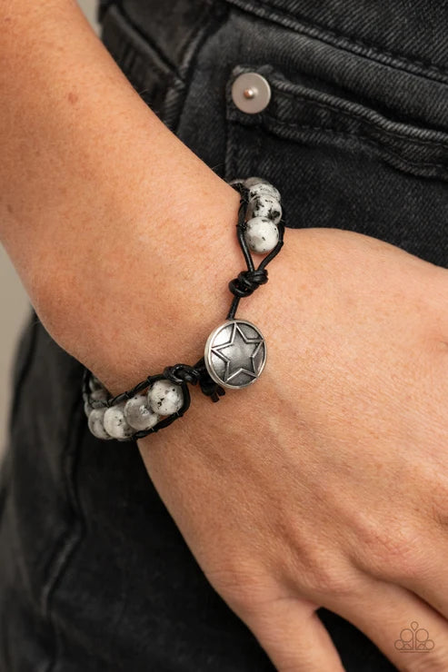 Paparazzi ♥ Homespun Stones - White ♥ Bracelet