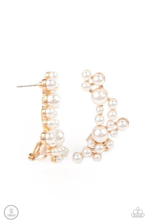 Paparazzi ♥ Metro Makeover - Gold ♥ Post Earrings