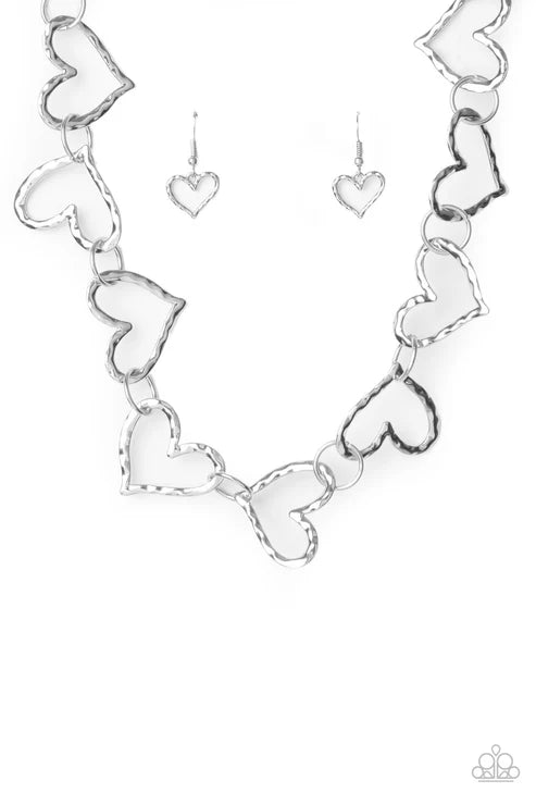 Paparazzi ♥ Vintagely Valentine - Silver ♥ Necklace
