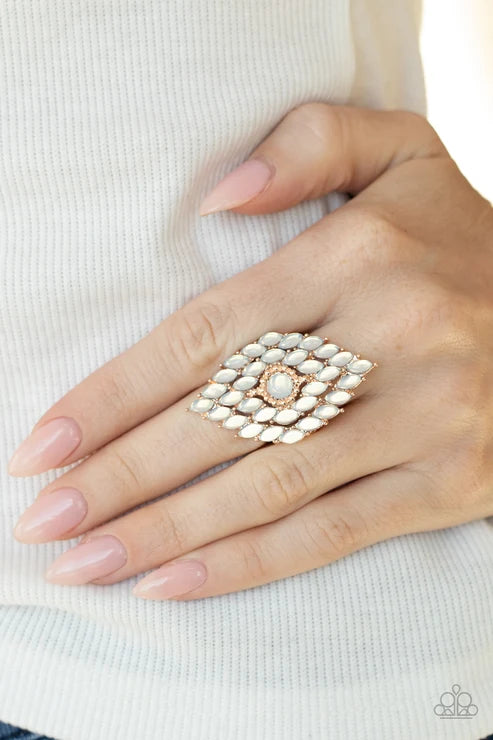 Paparazzi ♥ Incandescently Irresistible - Rose Gold ♥ Ring