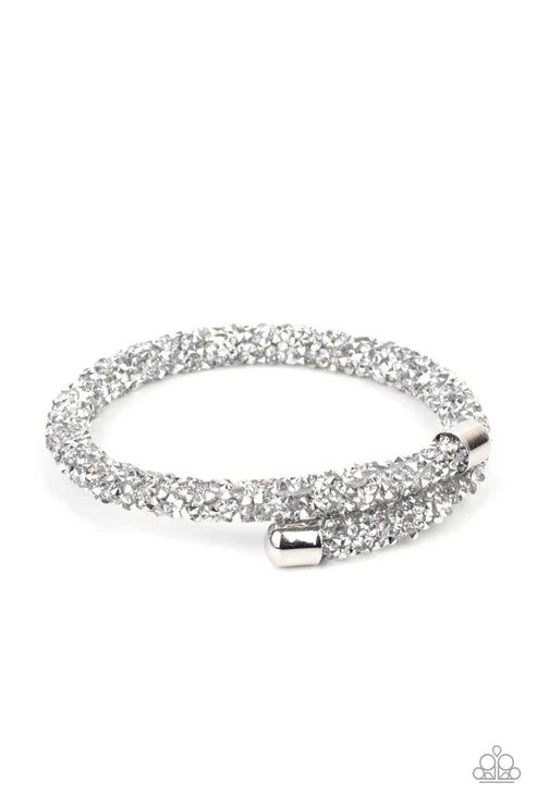 Paparazzi ♥ Roll Out The Glitz - Silver ♥ Bracelet