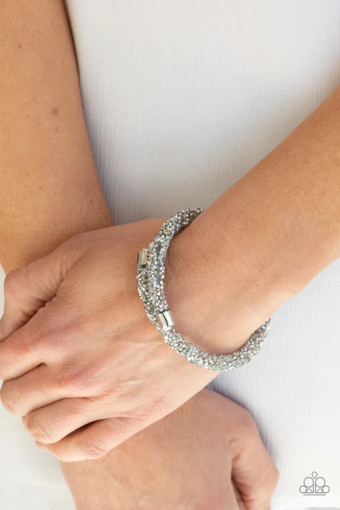 Paparazzi ♥ Roll Out The Glitz - Silver ♥ Bracelet
