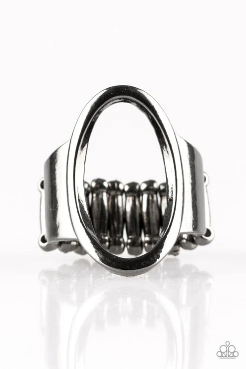 Paparazzi ♥ A One-Up - Black ♥ Ring
