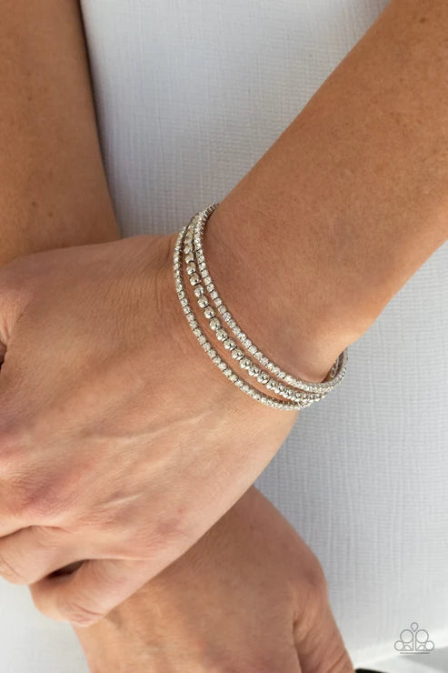 Paparazzi ♥ High-End Eye Candy - White ♥ Bracelet