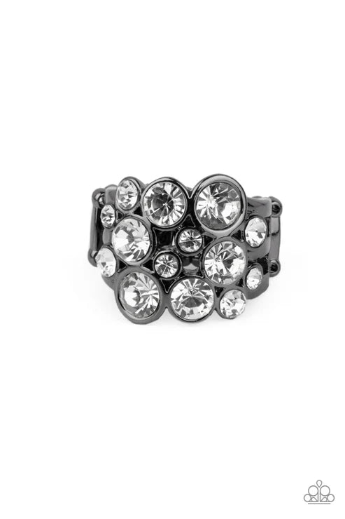 Paparazzi ♥ Bubbling Bravado - Black ♥ Ring
