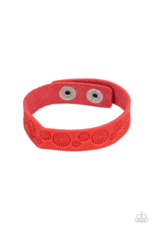 Paparazzi ♥ Follow The Wildflowers - Red ♥ Bracelet