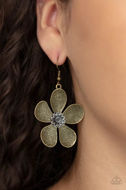 Paparazzi ♥ Fresh Florals - Brass ♥ Earrings