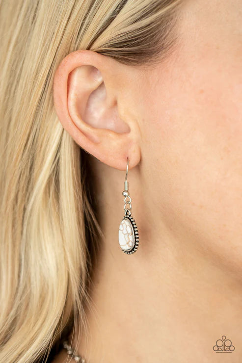 Paparazzi ♥ Elemental Eden - White ♥ Necklace