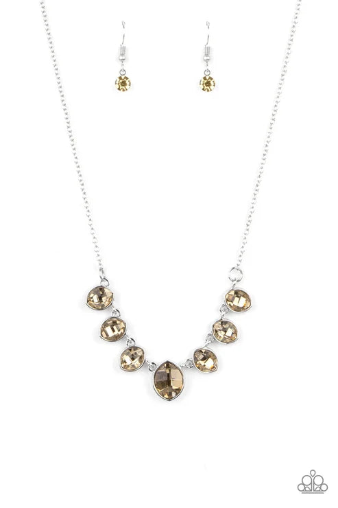 Paparazzi ♥ Material Girl Glamour - Brown ♥ Necklace