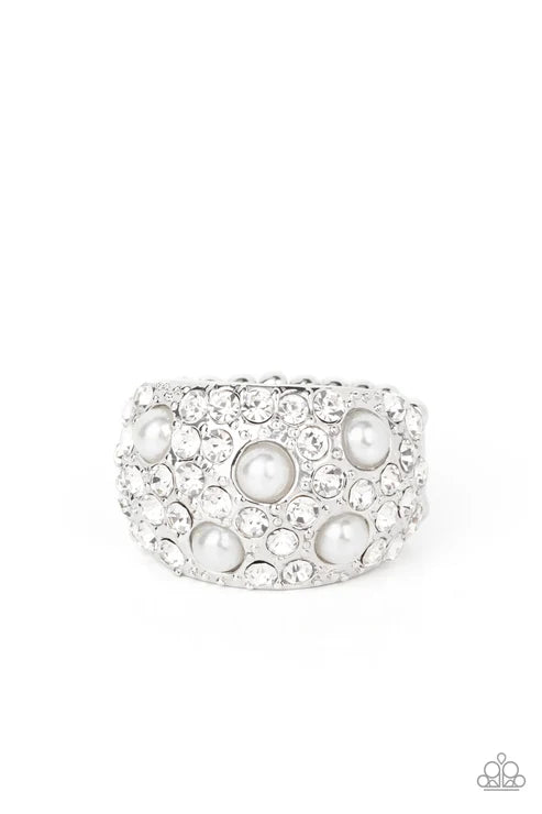 Paparazzi ♥ Gatsbys Girl - White ♥ Ring