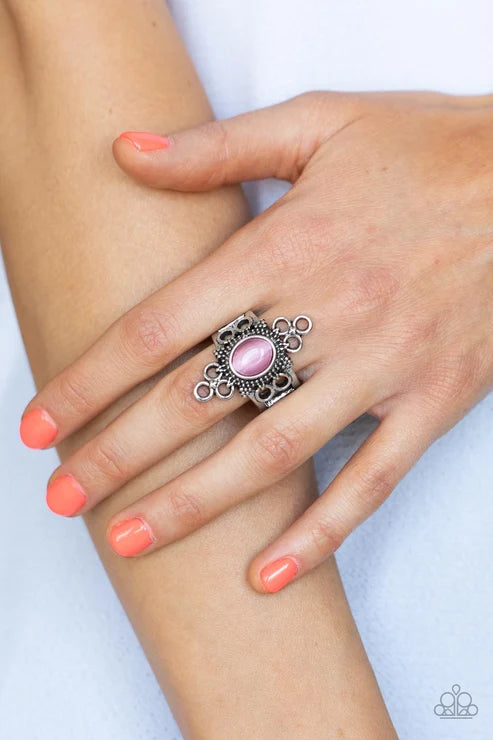 Paparazzi ♥ Mystical Mystique - Pink ♥ Ring