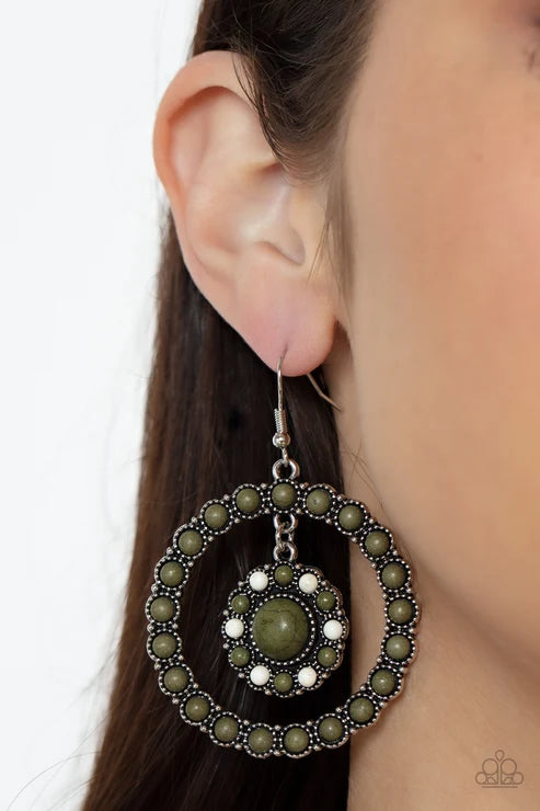 Paparazzi ♥ Saguaro Sanctuary - Green ♥ Earrings