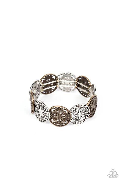 Paparazzi ♥ Portico Picnic - Multi ♥ Bracelet