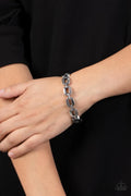 Paparazzi ♥ Powerhouse Plunder - Silver ♥ Bracelet