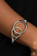Paparazzi ♥ Scope of Expertise - White ♥ Bracelet