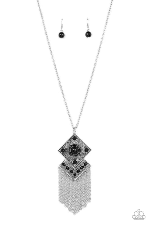 Paparazzi ♥ Kite Flight - Black ♥ Necklace