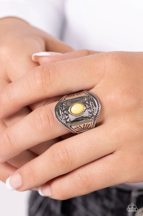 Paparazzi ♥ Panoramic Pyramids - Yellow ♥ Ring
