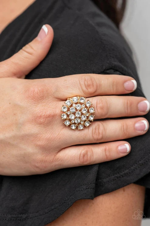 Paparazzi ♥ SELFIE-Confidence - Gold ♥ Ring