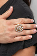 Paparazzi ♥ SELFIE-Confidence - Gold ♥ Ring