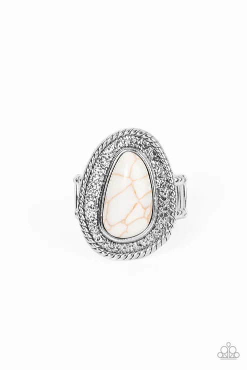 Paparazzi ♥ Downtown Desertscape - White ♥ Ring