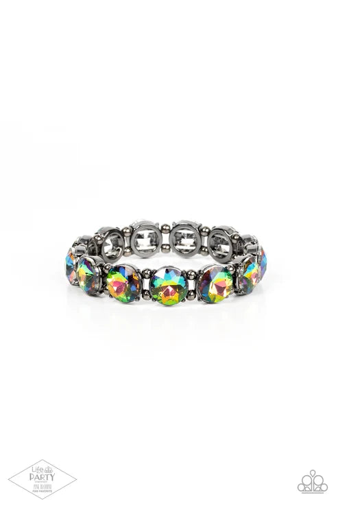 Paparazzi ♥ Glitzy Glamorous - Multi ♥ Bracelet