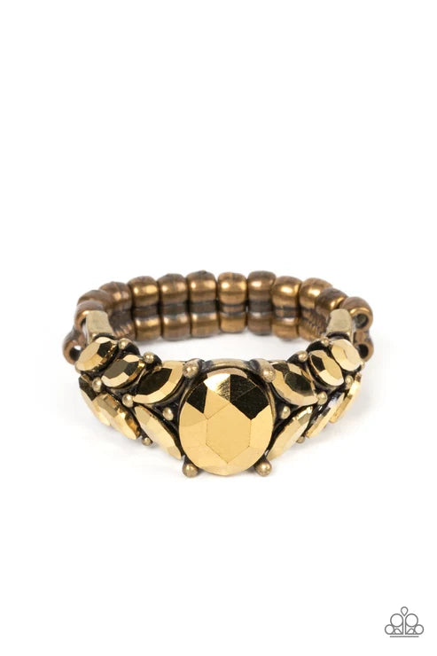 Paparazzi ♥ Smooth Smolder - Brass ♥ Ring