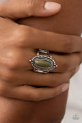 Paparazzi ♥ Mojave Metro - Green ♥ Ring