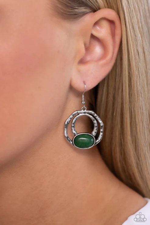 Paparazzi ♥ Terrestrial Retreat - Green ♥ Earrings