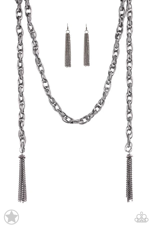 Paparazzi ♥ SCARFed for Attention - Gunmetal ♥ Necklace