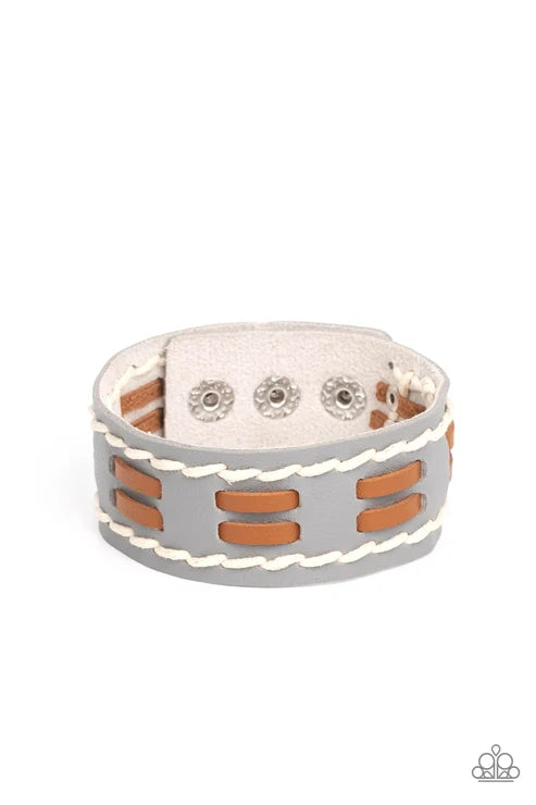 Paparazzi ♥ In the FRONTIER Running - Silver ♥ Bracelet