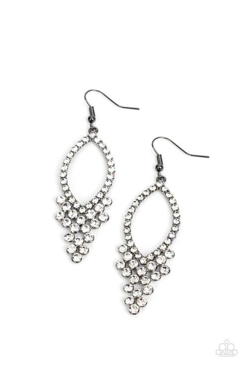 Paparazzi ♥ GLOWING off the Deep End - Black ♥ Earrings