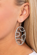 Paparazzi ♥ Seize the DAZE - Black ♥ Earrings