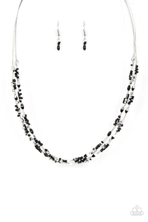 Paparazzi ♥ Explore Every Angle - Black ♥ Necklace