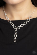 Paparazzi ♥ Infinitely Icy - Gold ♥ Necklace