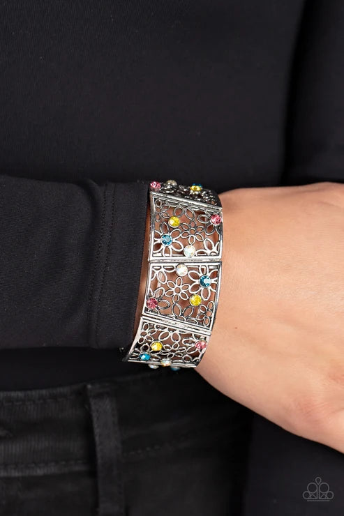 Paparazzi ♥ Spring Greetings - Multi ♥ Bracelet