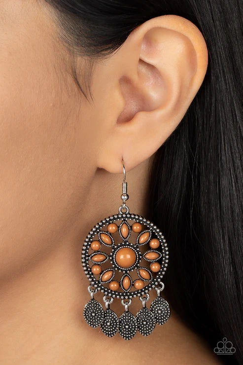Paparazzi ♥ Sagebrush Symphony - Brown ♥ Earrings