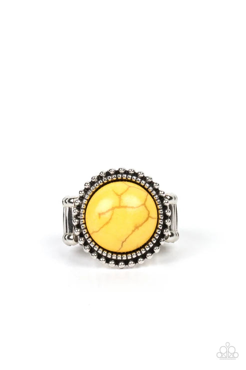 Paparazzi ♥ Mesa Mecca - Yellow ♥ Ring
