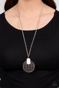 Paparazzi ♥ South Beach Beauty - White ♥ Necklace