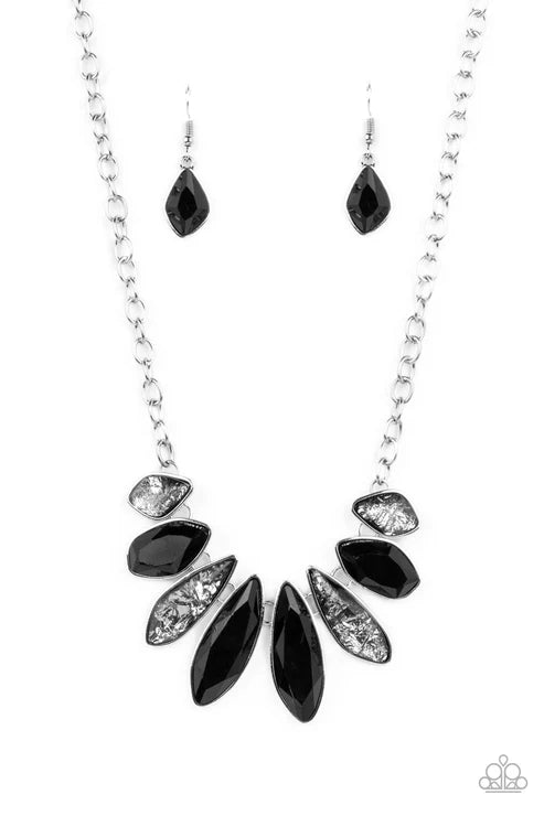 Paparazzi ♥ Crystallized Couture - Black ♥ Necklace