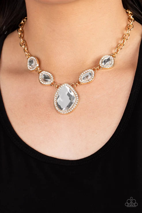 Paparazzi ♥ The Upper Echelon - Gold ♥ Necklace