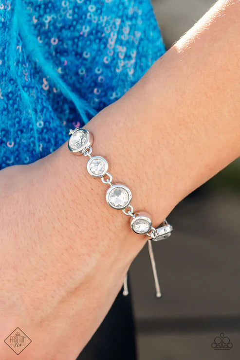 Paparazzi ♥ Classically Cultivated - White ♥ Bracelet