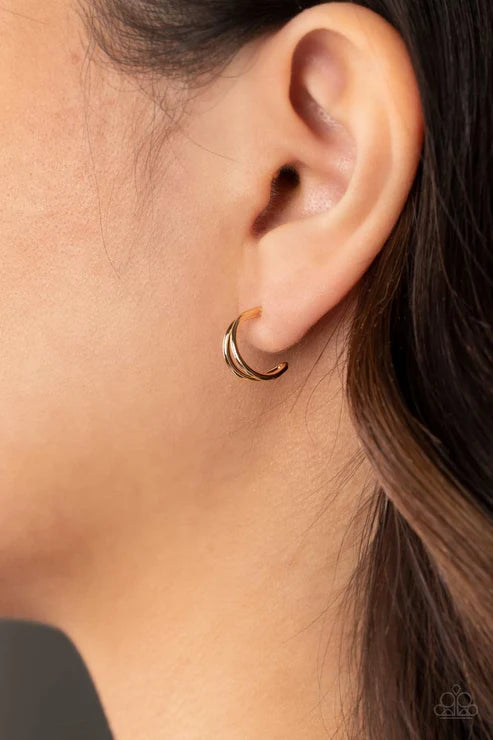 Paparazzi ♥ Charming Crescents - Gold ♥ Earrings
