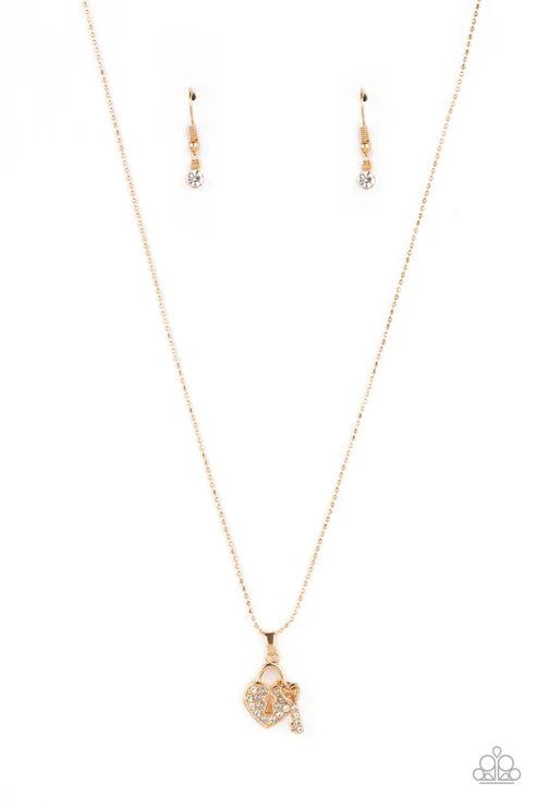 Paparazzi ♥ You Hold My Heart - Gold ♥ Necklace