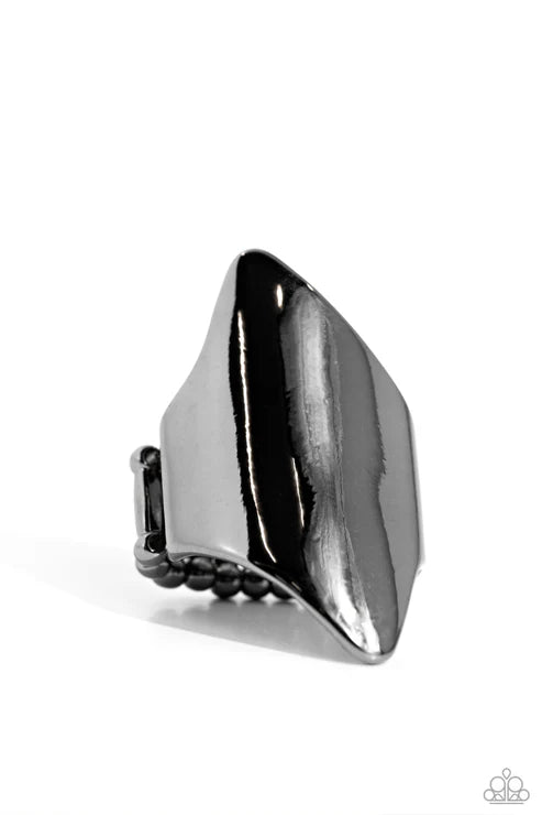 Paparazzi ♥ Pointed Palm Desert - Black ♥ Ring