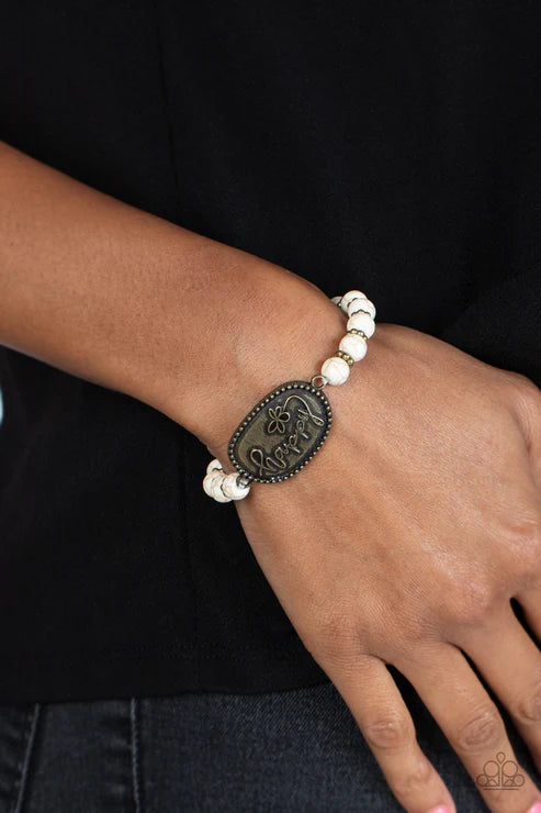 Paparazzi ♥ Lively Landscape - Brass ♥ Bracelet