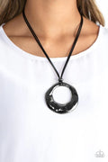 Paparazzi ♥ Tectonic Treasure - Black ♥ Necklace